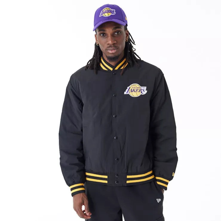 New Era NBA SCRIPT BOMBER JACKET Jacheta pentru barbati