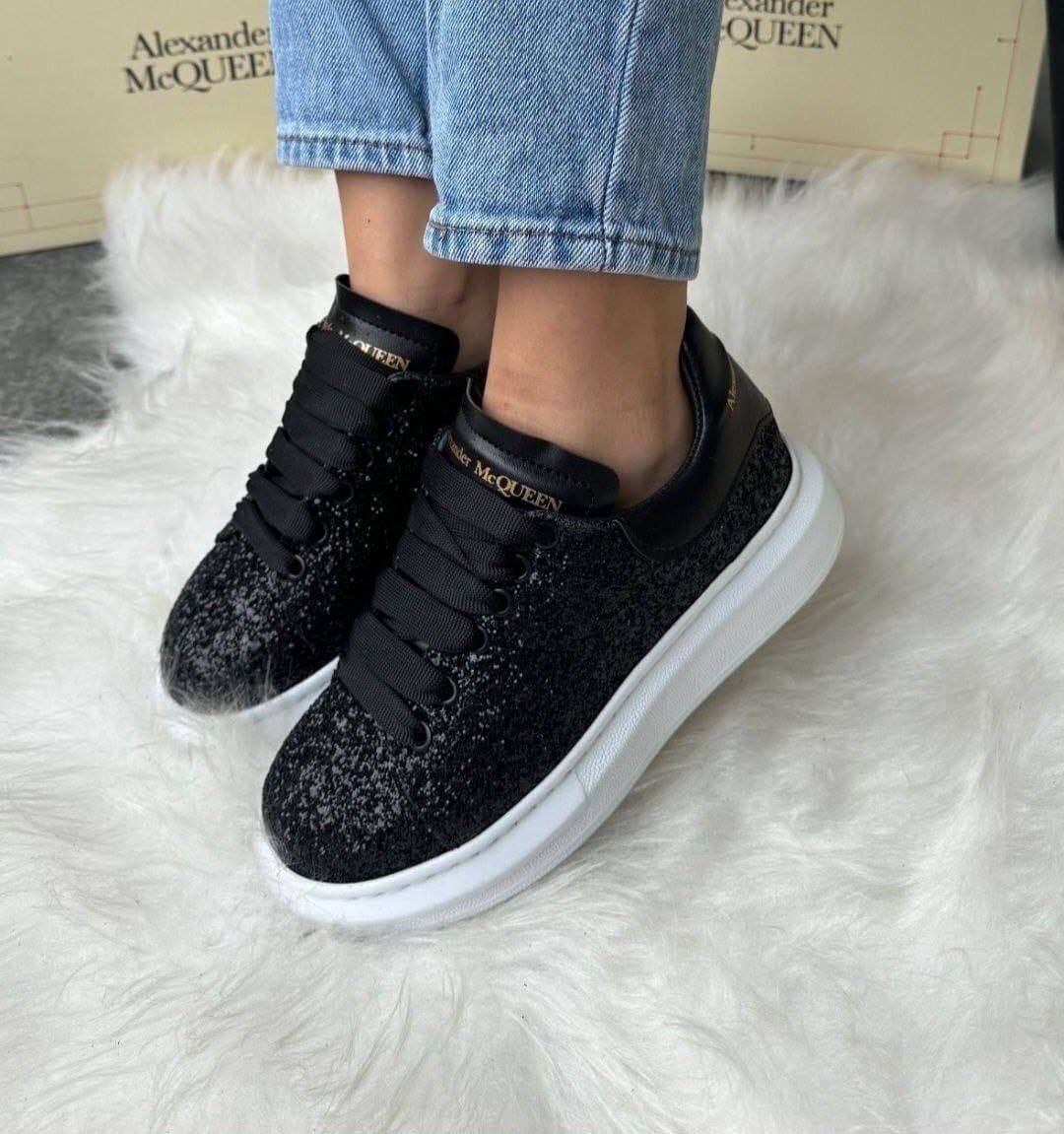 Adidași Alexander McQueen pentru Damă – Mărimi 36-40