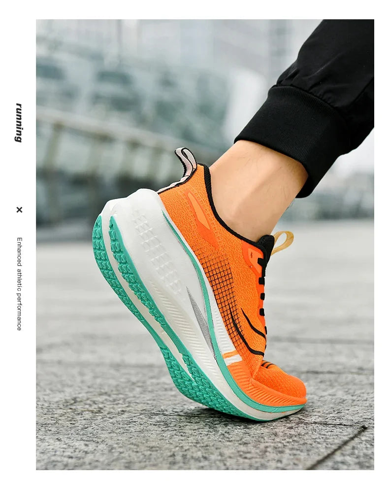 Adidasi Maraton Carbon