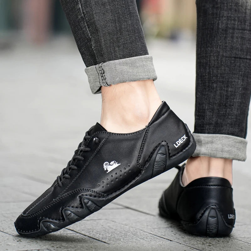Luxury Casual Shoes Men Sneakers 2023 Male High Top Sneakers Winter Warm Designer Fashion Loafers Lace Up Shoes Men Ankle Boots