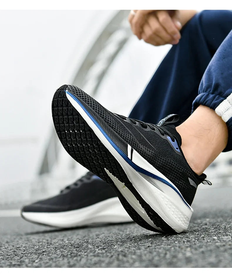 Adidasi Maraton Carbon