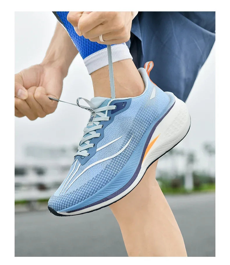 Adidasi Maraton Carbon