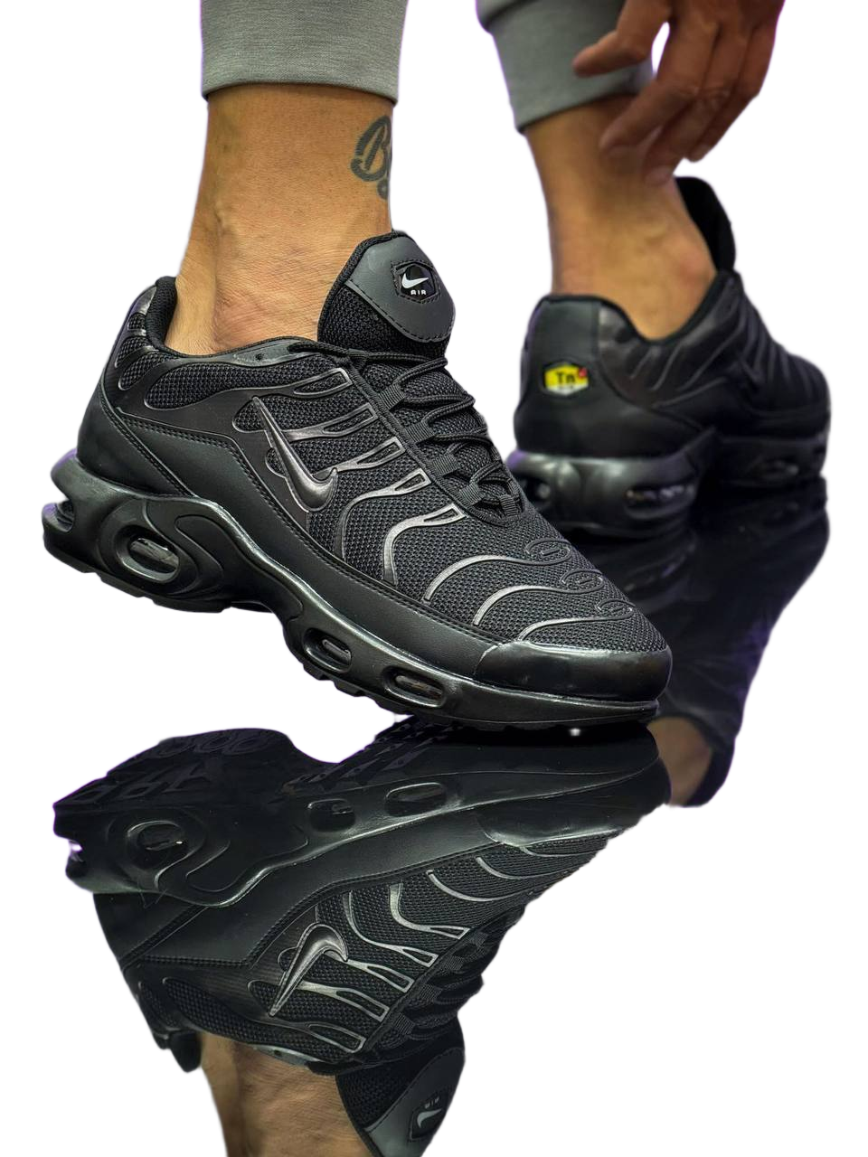Adidași Nike TN LX – Legendarul TN, în Versiune de Lux