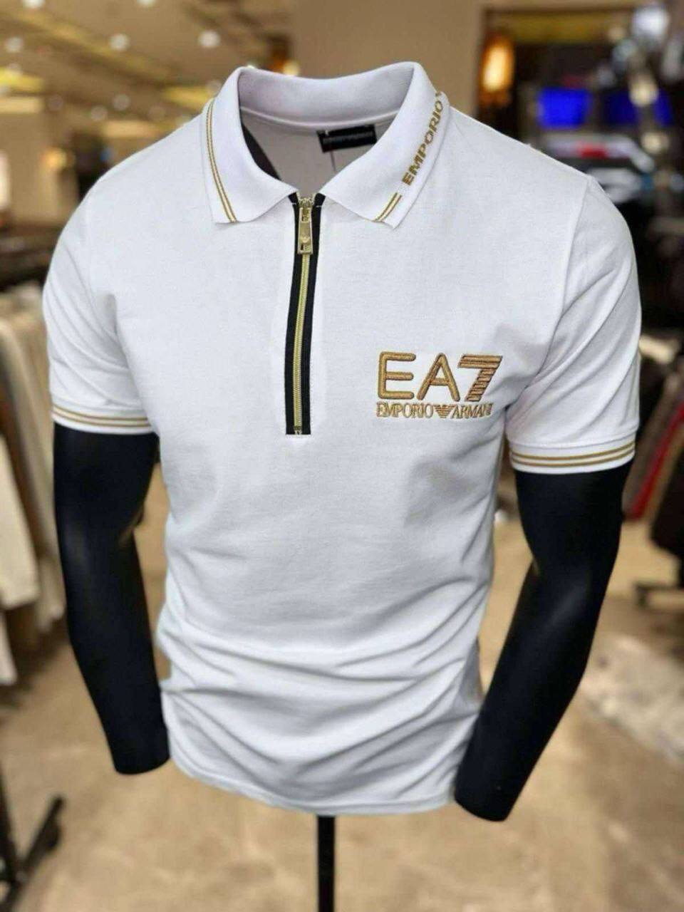 Tricouri Bărbați cu Sigle Cusute – Modele Originale de Brand,