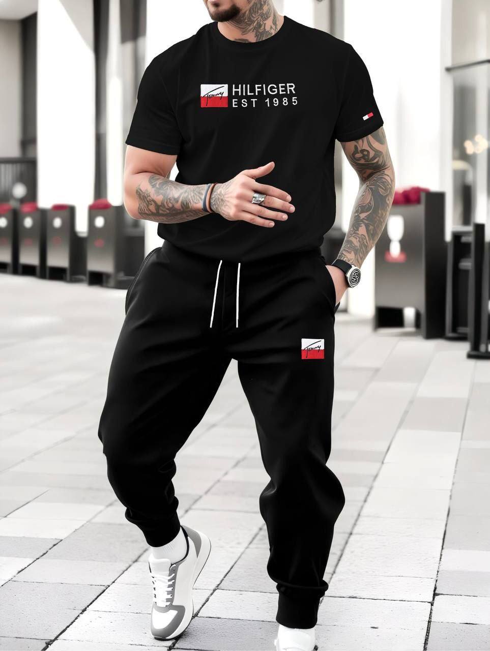 Compleu Tommy Hilfiger cu Sigle Cusute